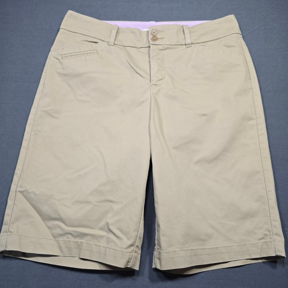 Dockers Tan Khaki Shorts Womens Size 8 Classic Flat Front Bermuda Stretch Chinos